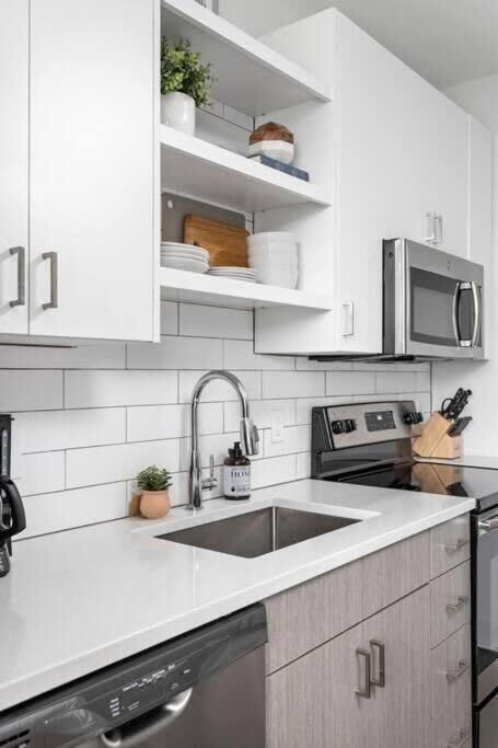 Dream Apartment Near Whole Foods Cozysuites Indianapolis Esterno foto